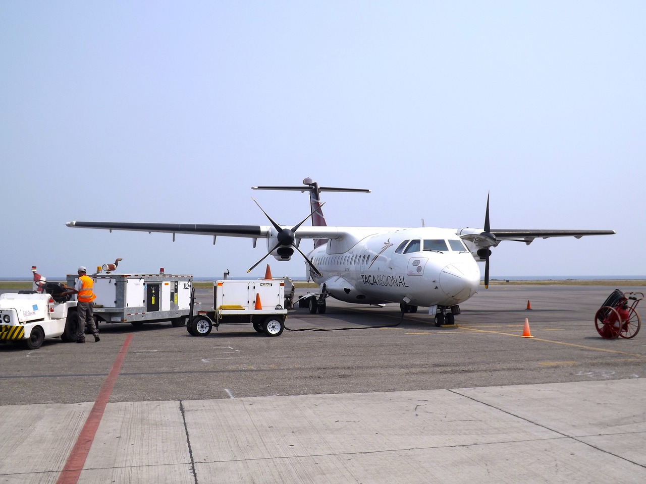 深圳小森機(jī)長最新招聘啟航，開啟航空夢想之旅
