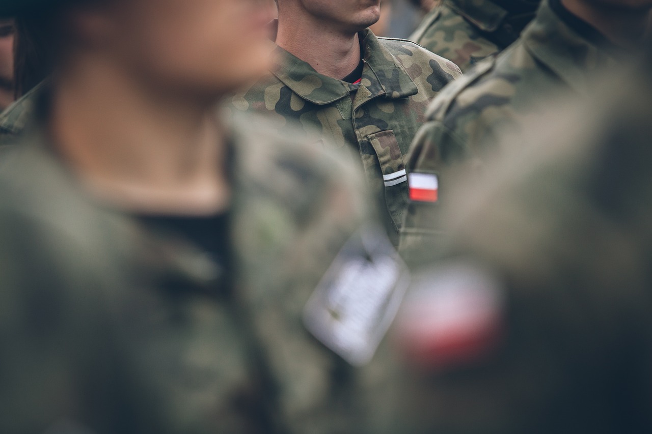 最新軍旅電視劇大全集，熱血與榮耀的視聽盛宴，不容錯(cuò)過！