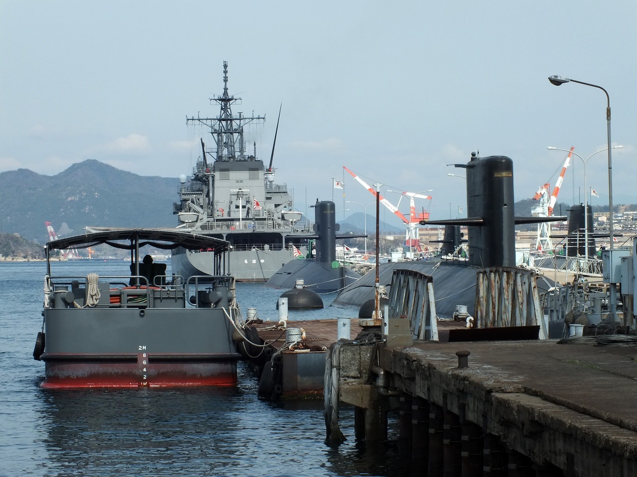 中國人民解放軍海軍遼寧艦（169艦）改裝最新進(jìn)展揭秘，我國海軍艦艇改裝進(jìn)展順利！
